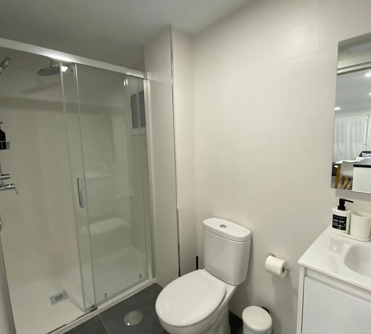 Apartamento Centrico En Malaga Junto Al Puerto شقة